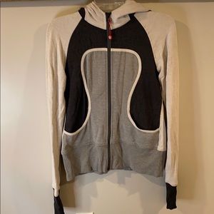 Lulu charcoal grey and cream lightweight hoodie
